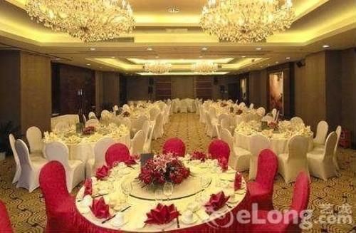 Inner Mongolia Huachen Hotel フフホト エクステリア 写真